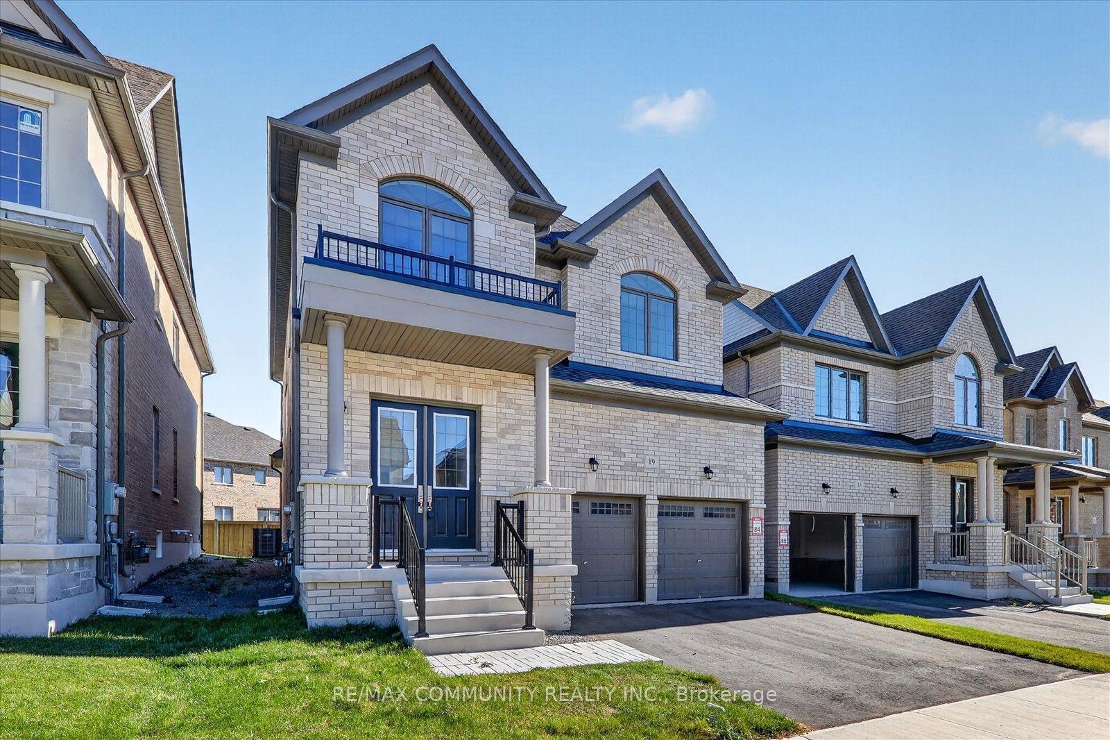 Photo 4 of 19 Rogerson Street, Clarington, Newcastle — HOMEH