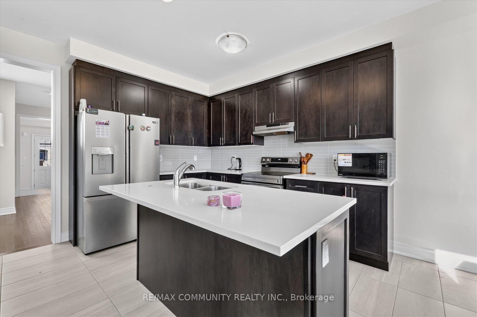 Photo 15 of 19 Rogerson Street, Clarington, Newcastle — HOMEH
