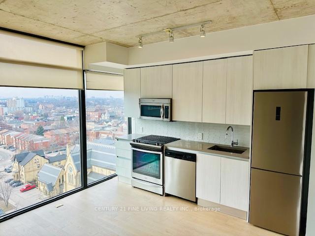 Photo 7 of Unit 1203, 111 Bathurst Street, Toronto, Waterfront Communities — HOMEH