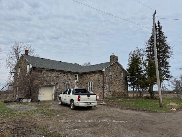 Front of 26427 48 Highway