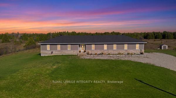 Photo of 2064 Rosedale Road N