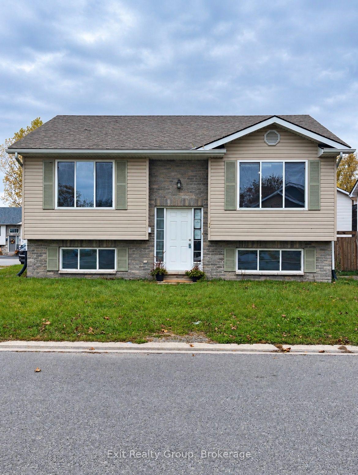 Photo 2 of 14 Butler Lane, Belleville, Belleville Ward — HOMEH
