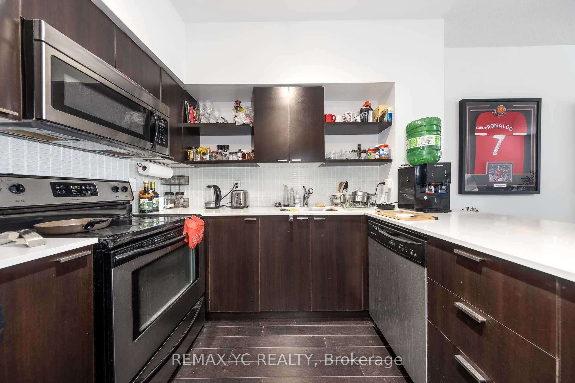 Photo 7 of Unit 1204, 35 Hayden Street, Toronto, Church-Yonge Corridor — HOMEH