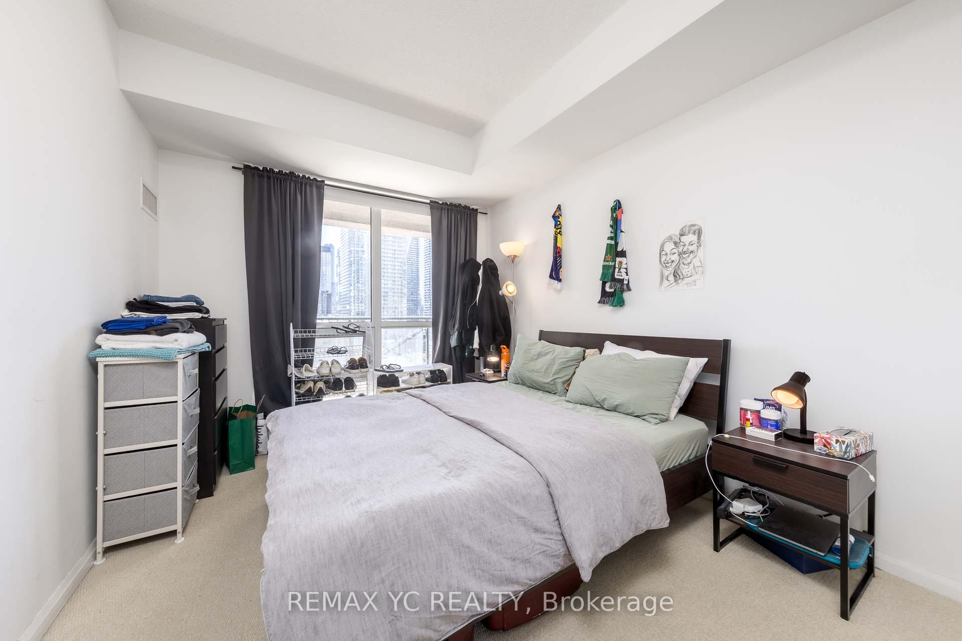 Photo 15 of Unit 1204, 35 Hayden Street, Toronto, Church-Yonge Corridor — HOMEH