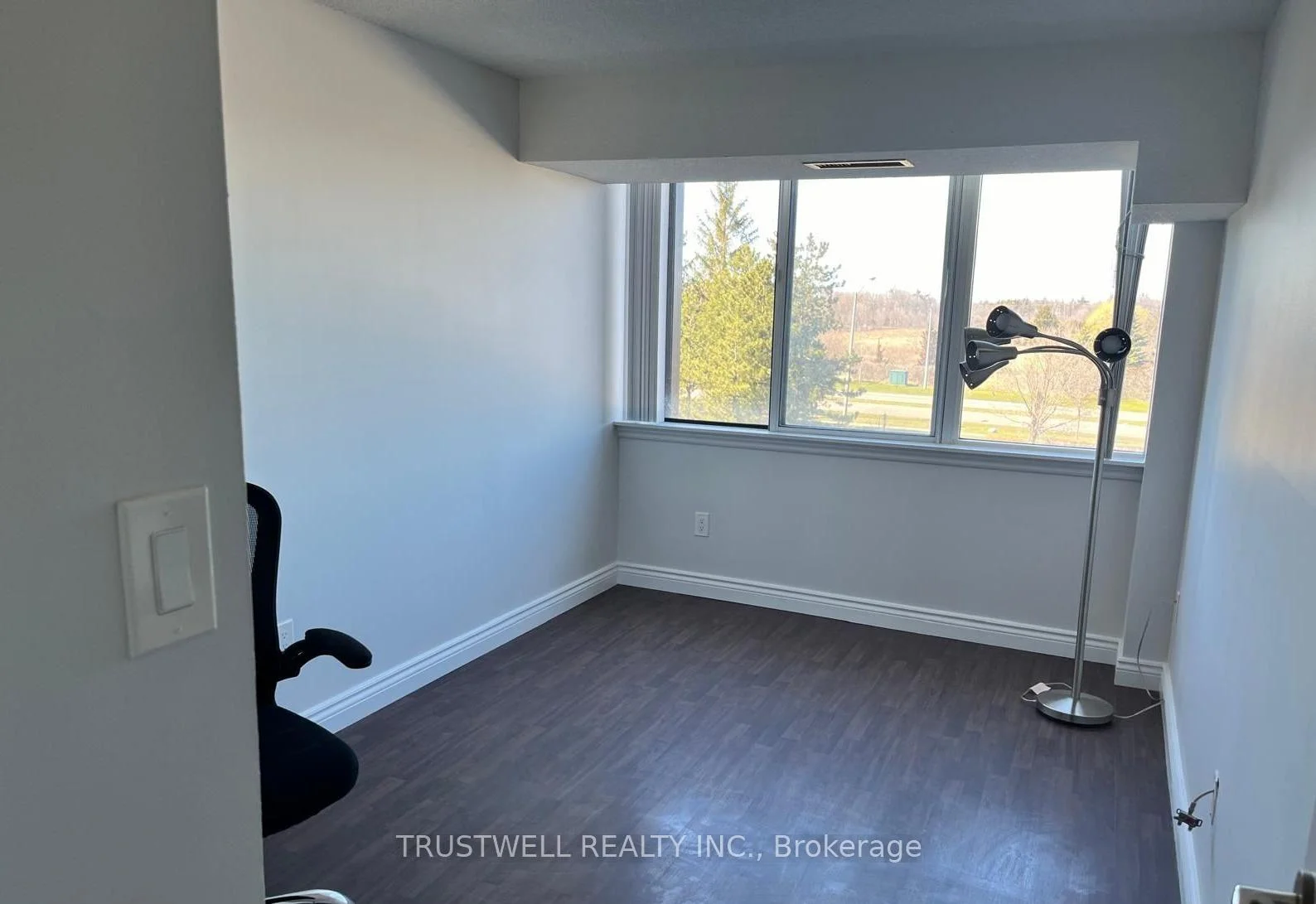 Photo 18 of Unit 1707, 10 Markbrook Lane, Etobicoke, Mount Olive-Silverstone-Jamestown — HOMEH