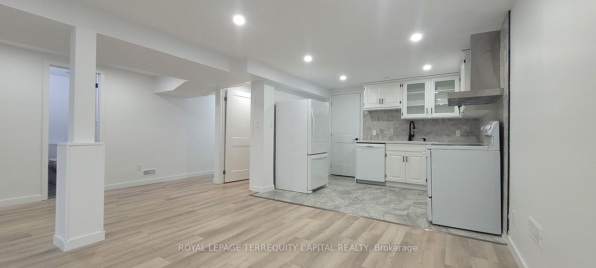 Photo 2 of Unit Bsmt, 402 Grantham Avenue, St. Catharines, Carlton/Bunting — HOMEH