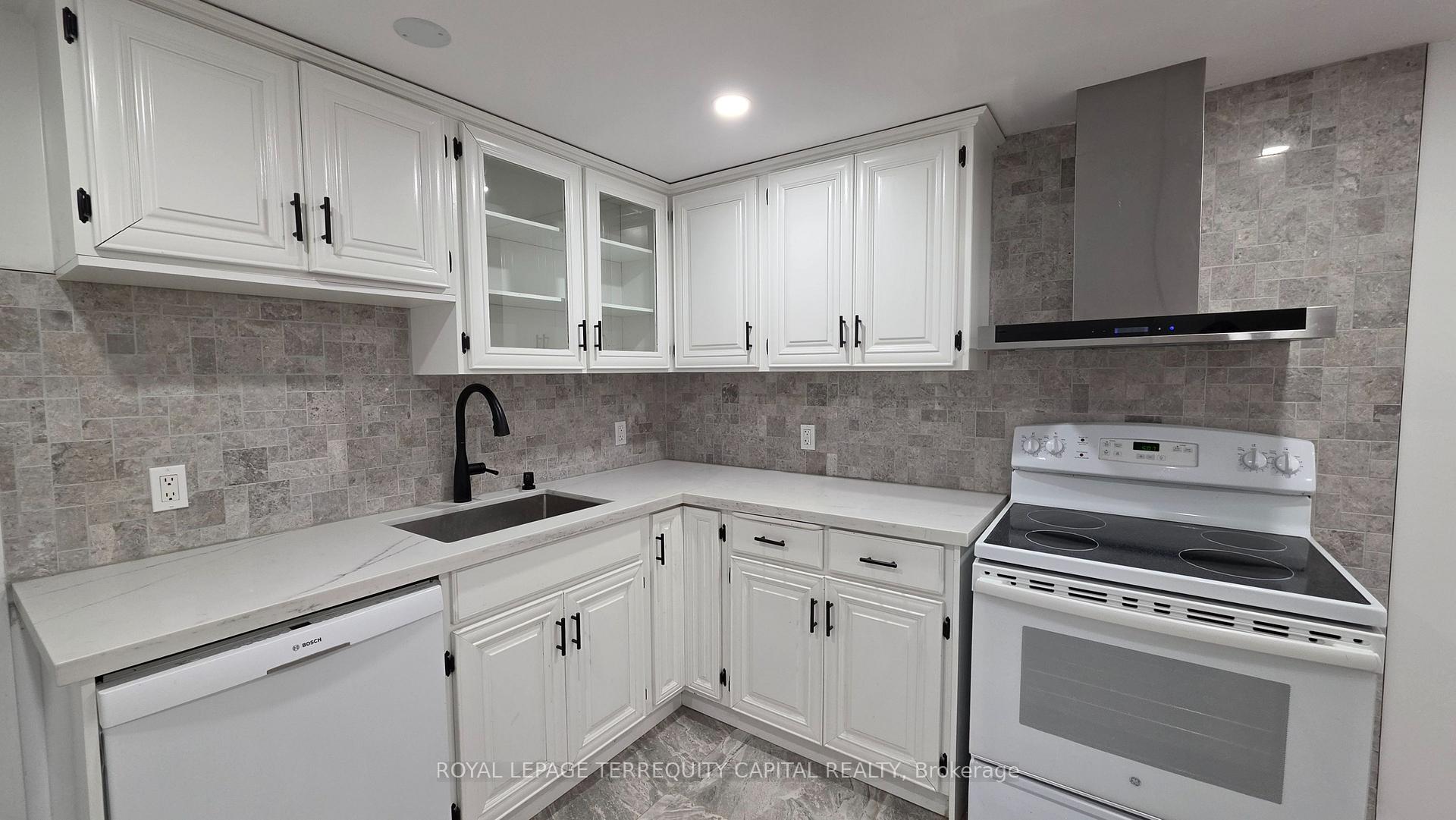 Photo 7 of Unit Bsmt, 402 Grantham Avenue, St. Catharines, Carlton/Bunting — HOMEH