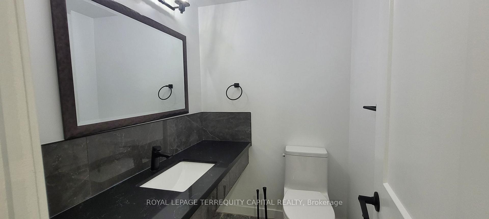 Photo 10 of Unit Bsmt, 402 Grantham Avenue, St. Catharines, Carlton/Bunting — HOMEH