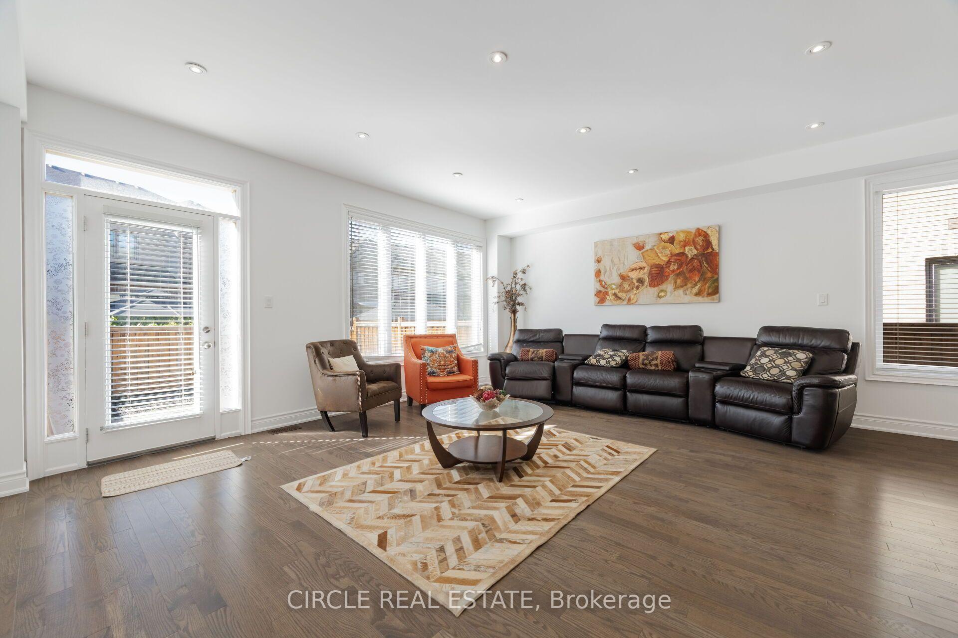 Photo 7 of 13 Lady Evelyn Crescent, Brampton, Bram West — HOMEH