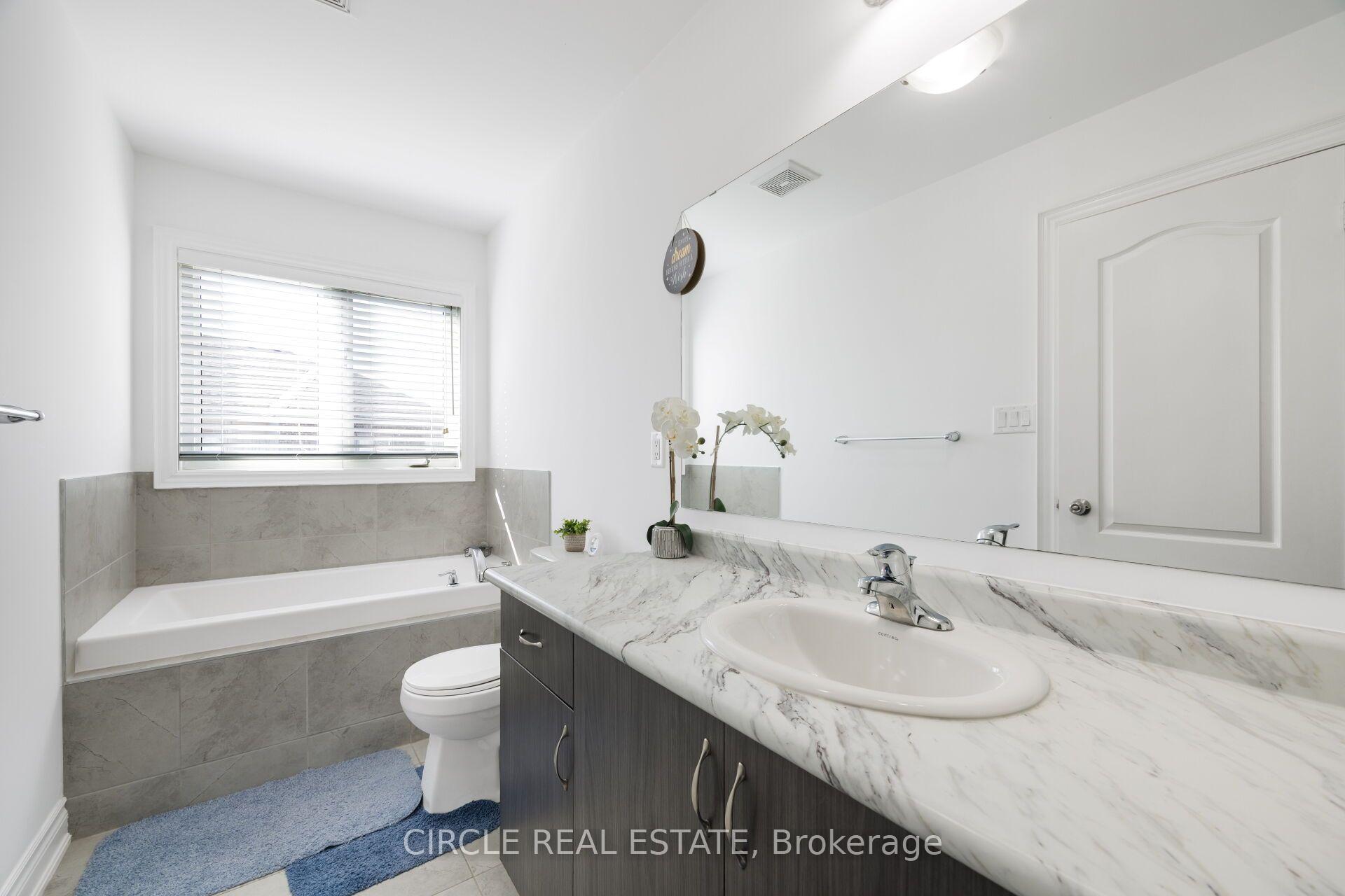 Photo 21 of 13 Lady Evelyn Crescent, Brampton, Bram West — HOMEH