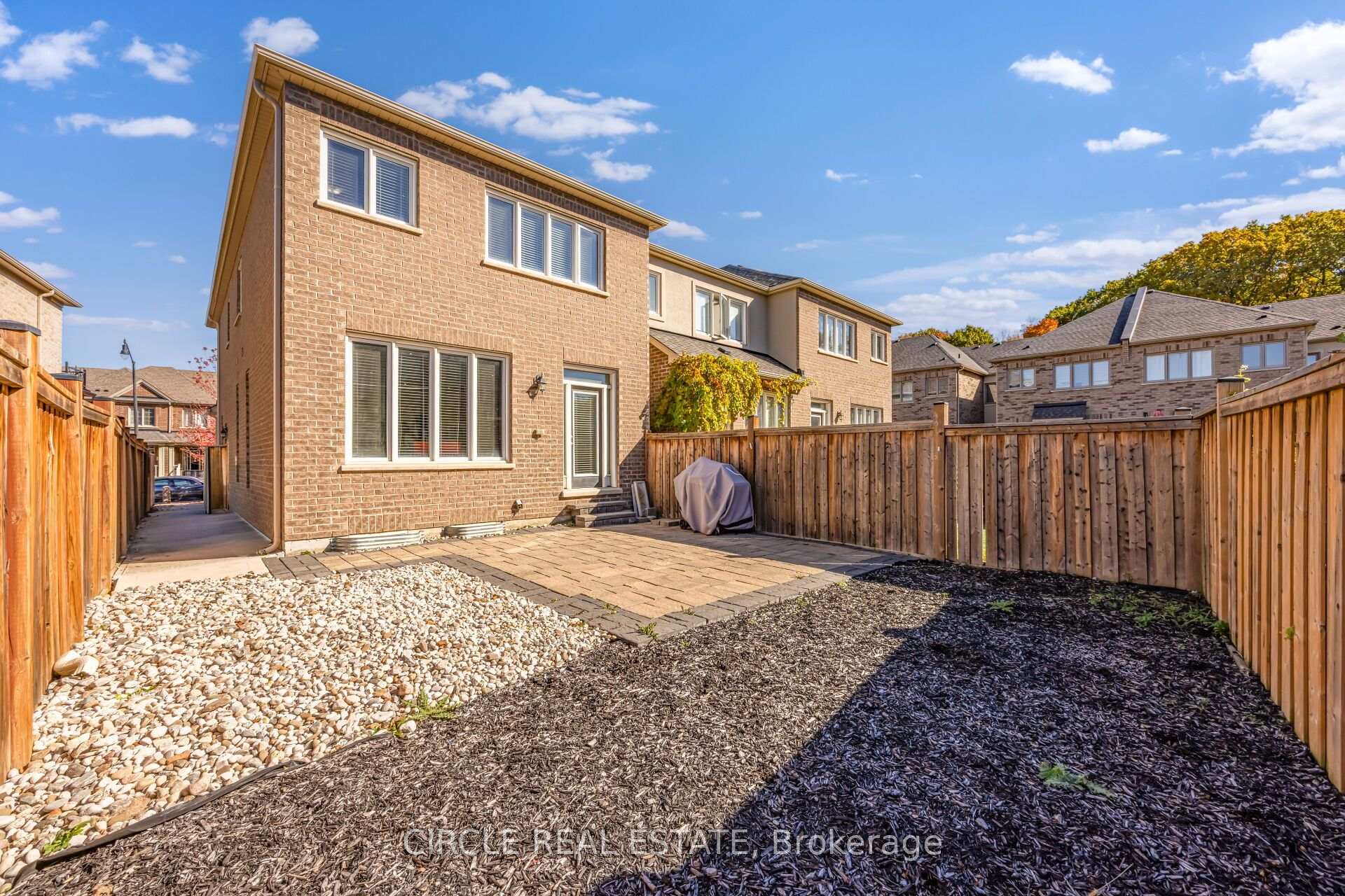 Photo 41 of 13 Lady Evelyn Crescent, Brampton, Bram West — HOMEH