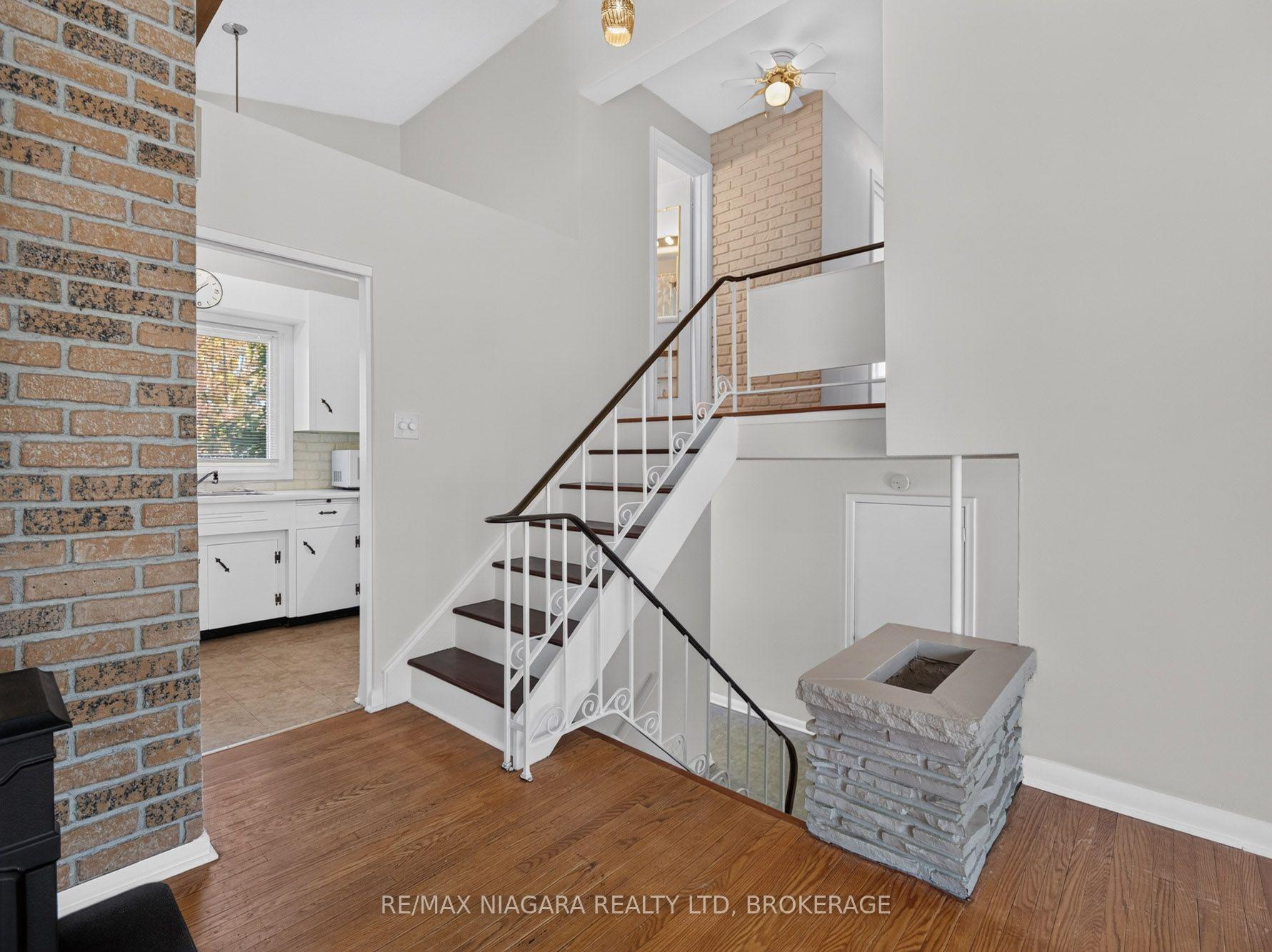 Photo 18 of 4534 Pettit Avenue, Niagara Falls, Morrison — HOMEH