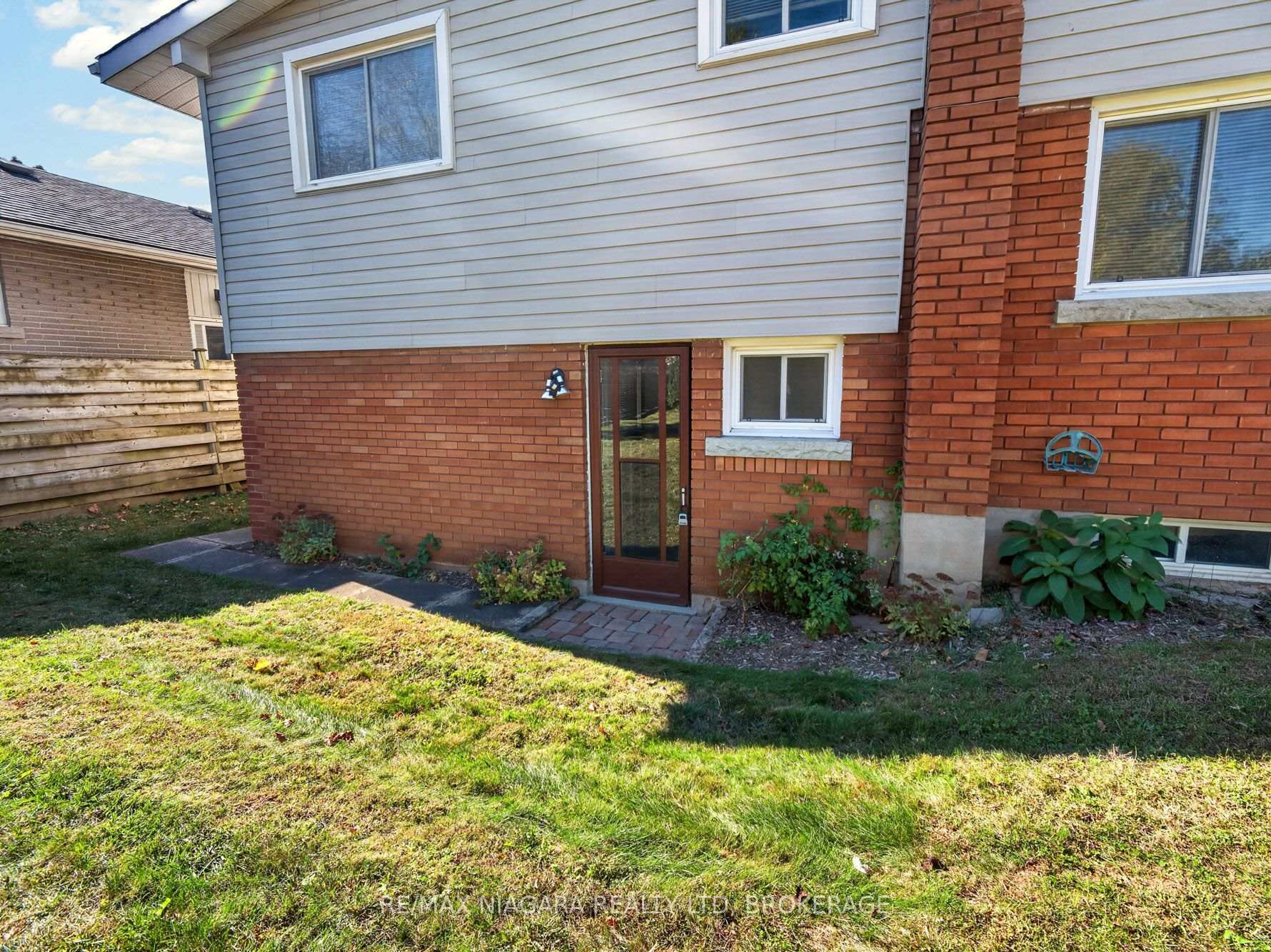 Photo 28 of 4534 Pettit Avenue, Niagara Falls, Morrison — HOMEH