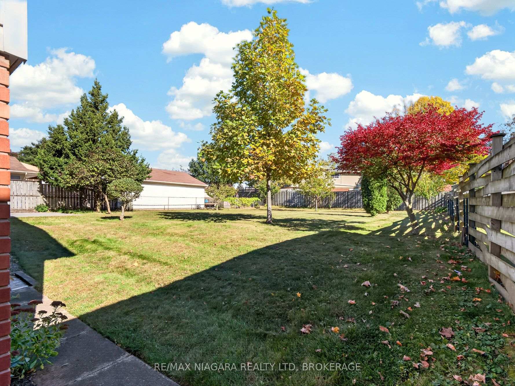 Photo 30 of 4534 Pettit Avenue, Niagara Falls, Morrison — HOMEH