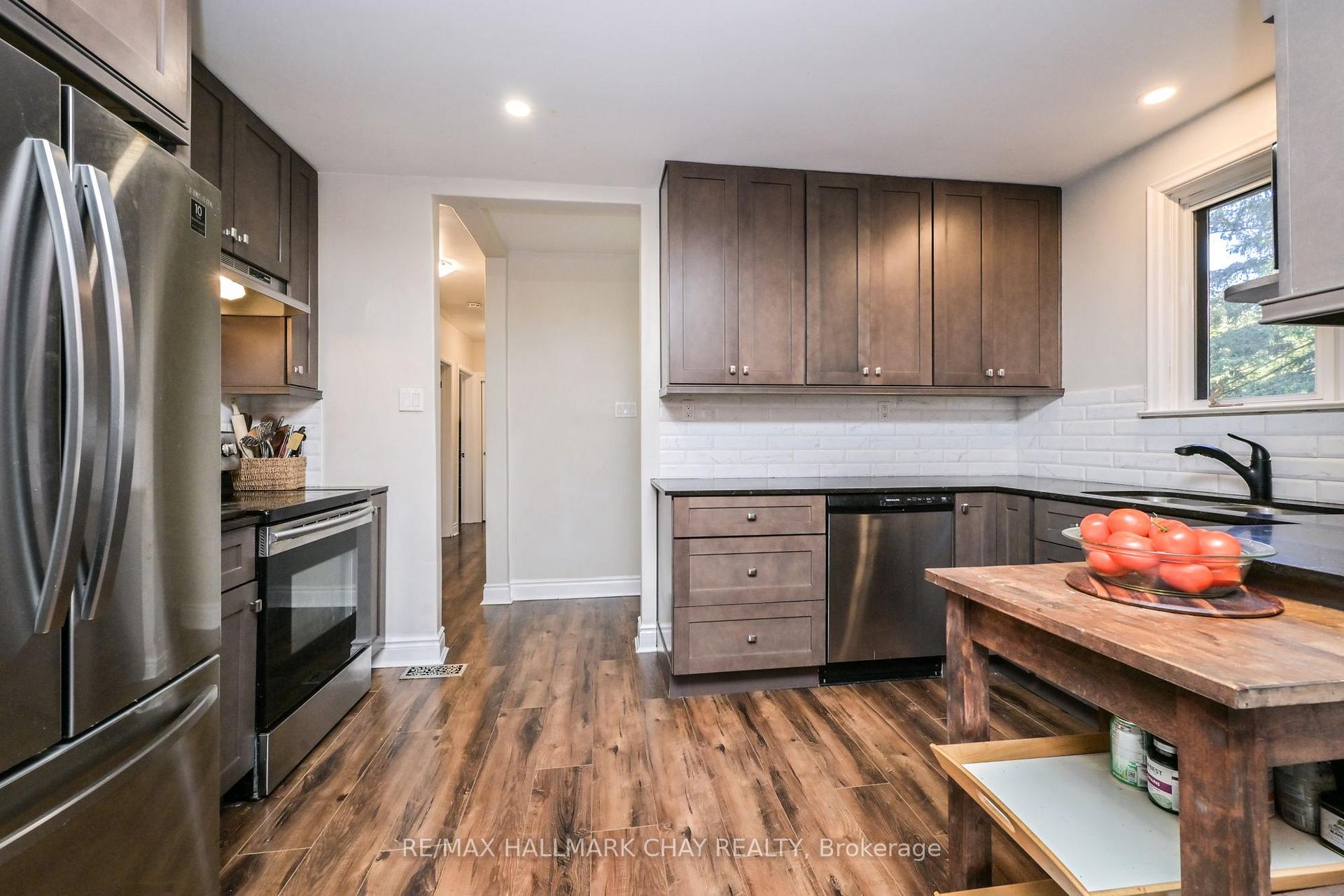Photo 8 of 51 William Street, New Tecumseth, Alliston — HOMEH