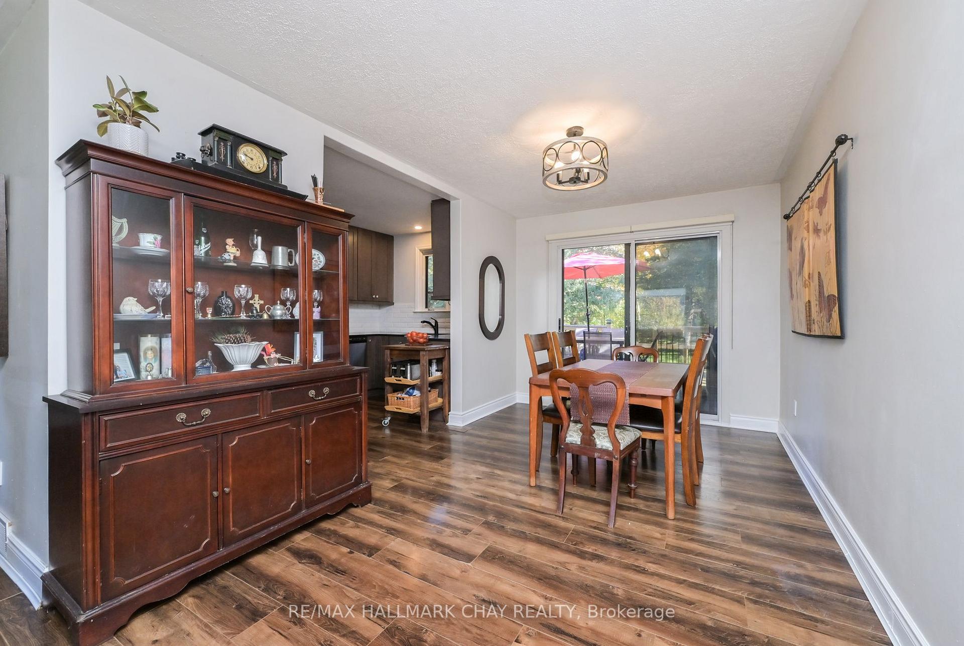 Photo 12 of 51 William Street, New Tecumseth, Alliston — HOMEH