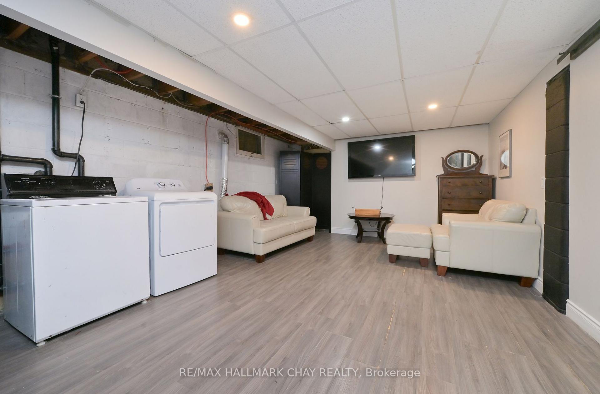 Photo 22 of 51 William Street, New Tecumseth, Alliston — HOMEH