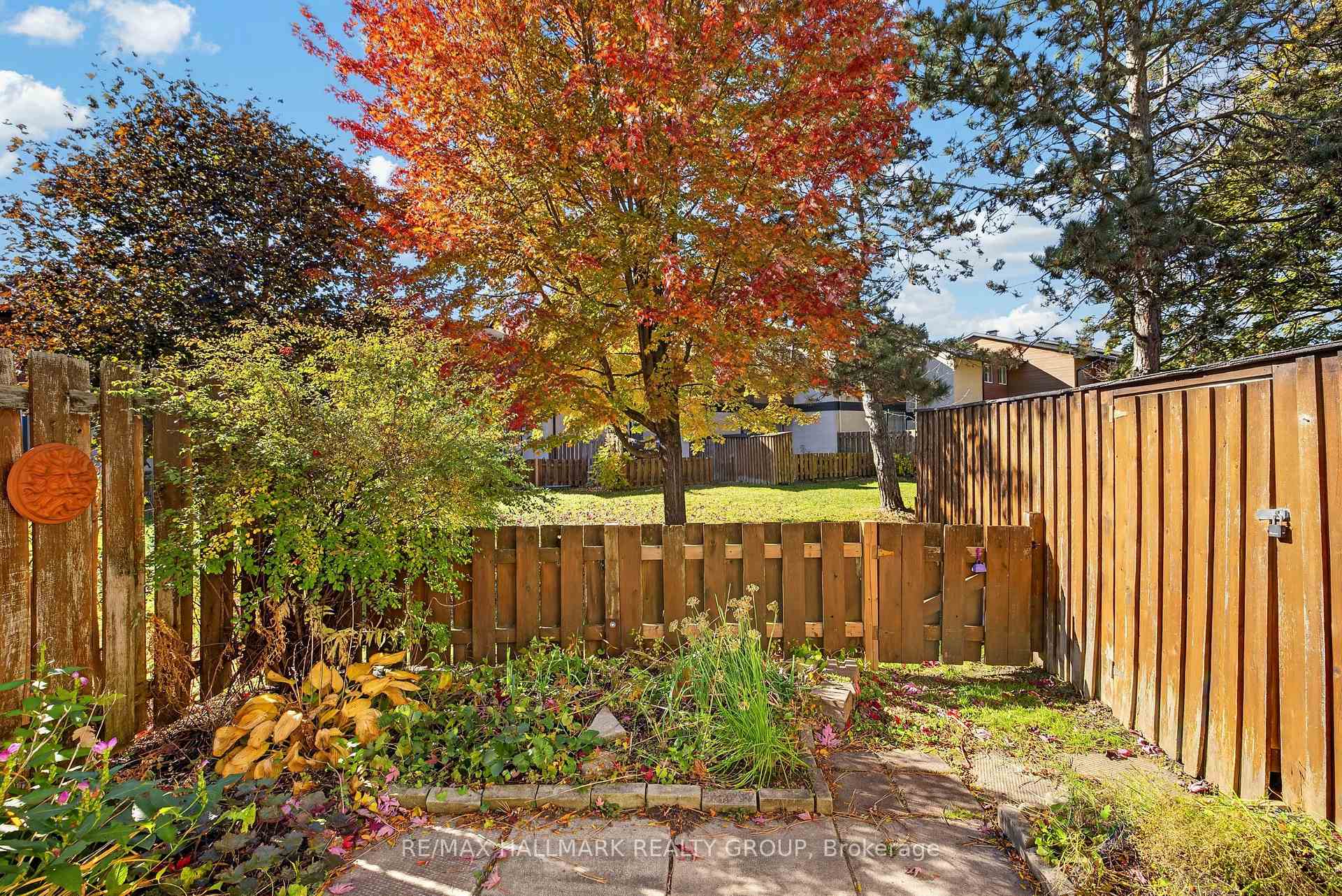 Photo 48 of 163 McClintock Way, Ottawa, Kanata - Katimavik — HOMEH