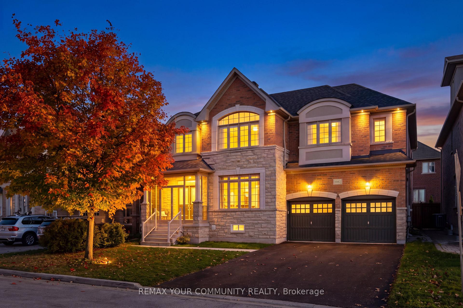 Photo 1 of 1042 Wilbur Pipher Circle, Newmarket, Stonehaven-Wyndham — HOMEH