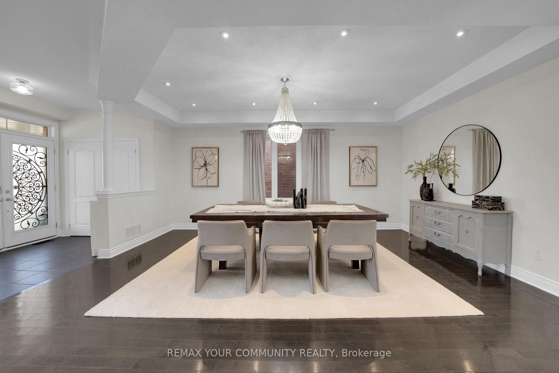 Photo 7 of 1042 Wilbur Pipher Circle, Newmarket, Stonehaven-Wyndham — HOMEH