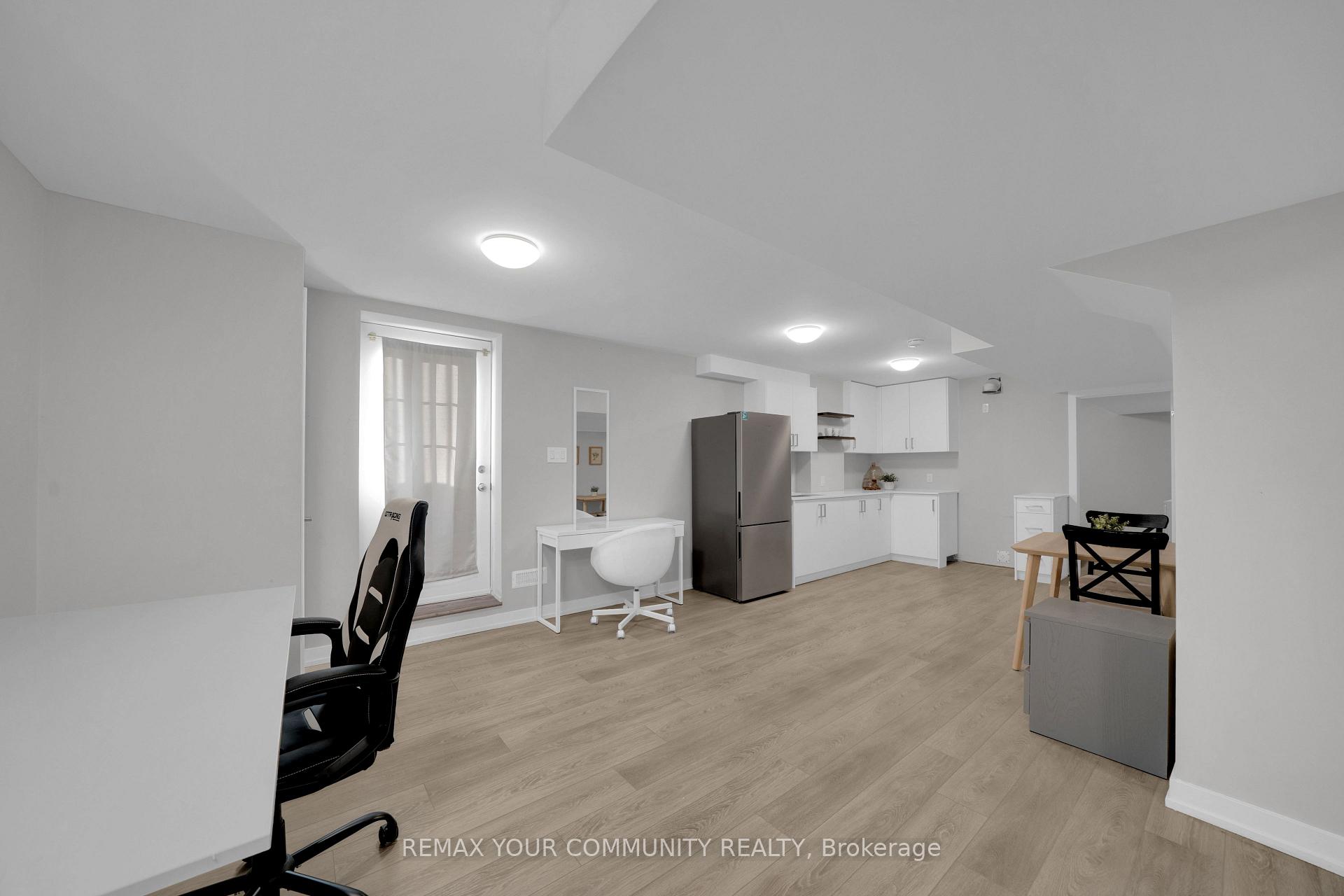 Photo 43 of 1042 Wilbur Pipher Circle, Newmarket, Stonehaven-Wyndham — HOMEH
