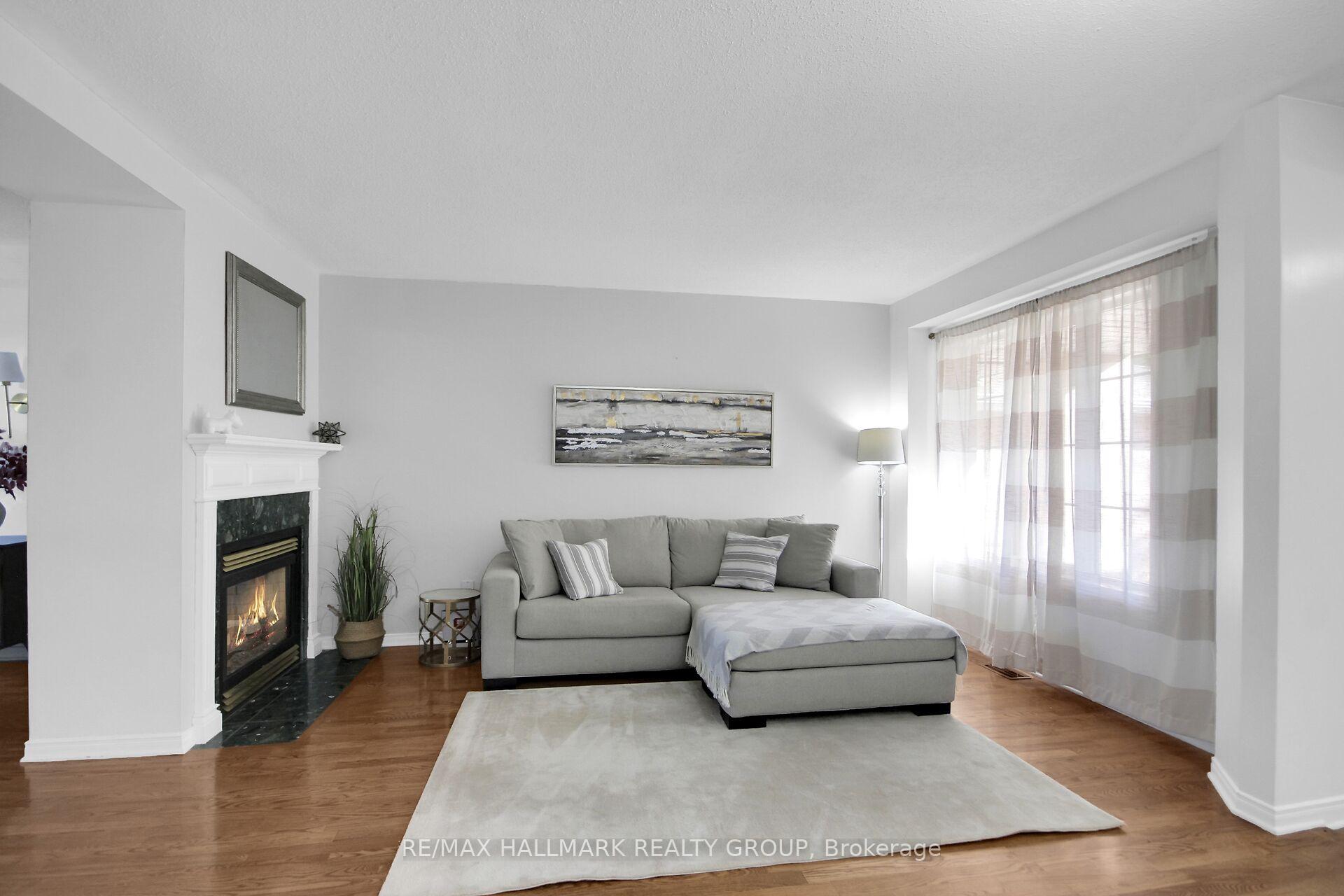 Photo 6 of 62 Sutcliffe Terrace, Ottawa, Barrhaven - Longfields — HOMEH