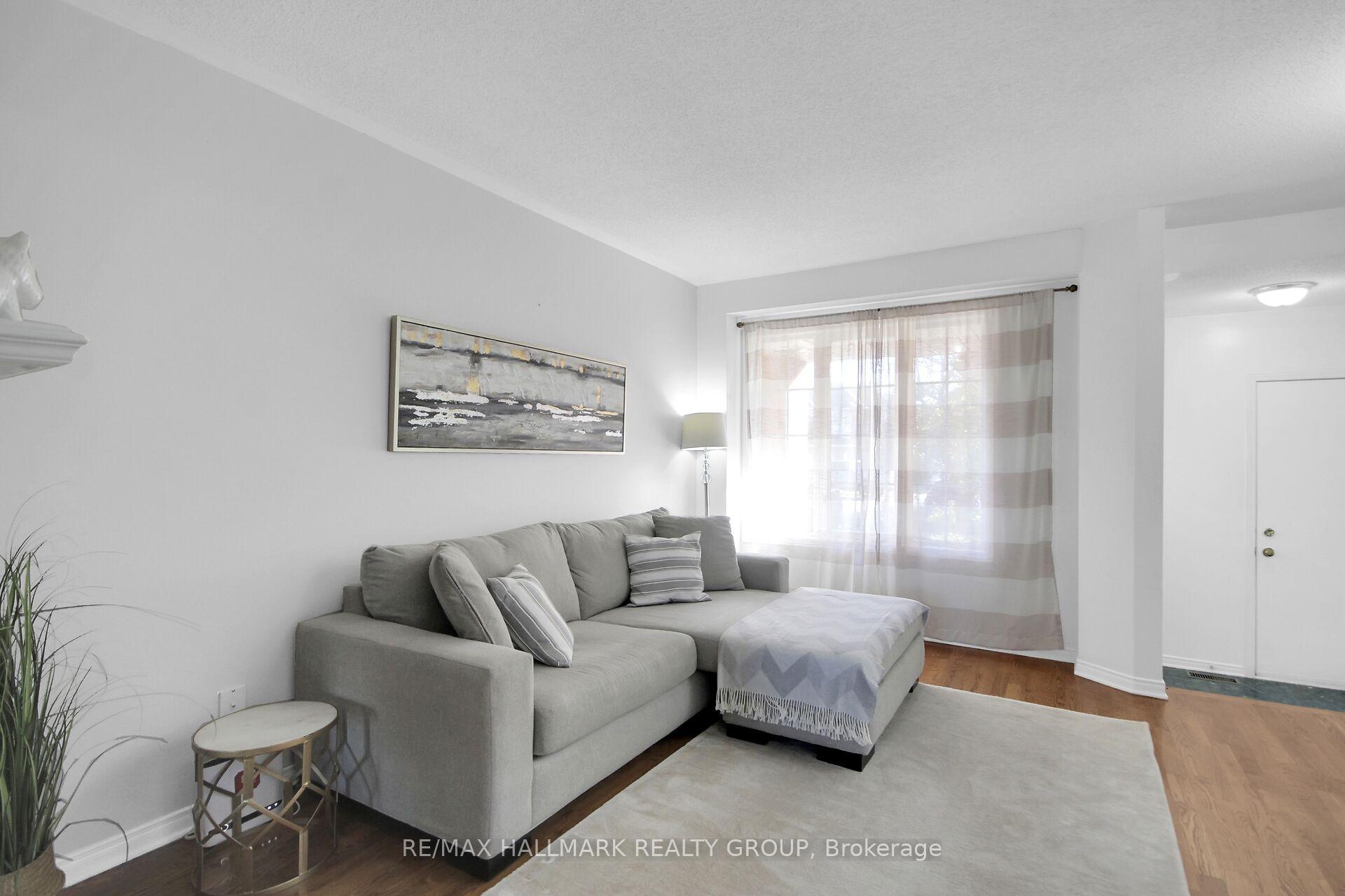 Photo 7 of 62 Sutcliffe Terrace, Ottawa, Barrhaven - Longfields — HOMEH