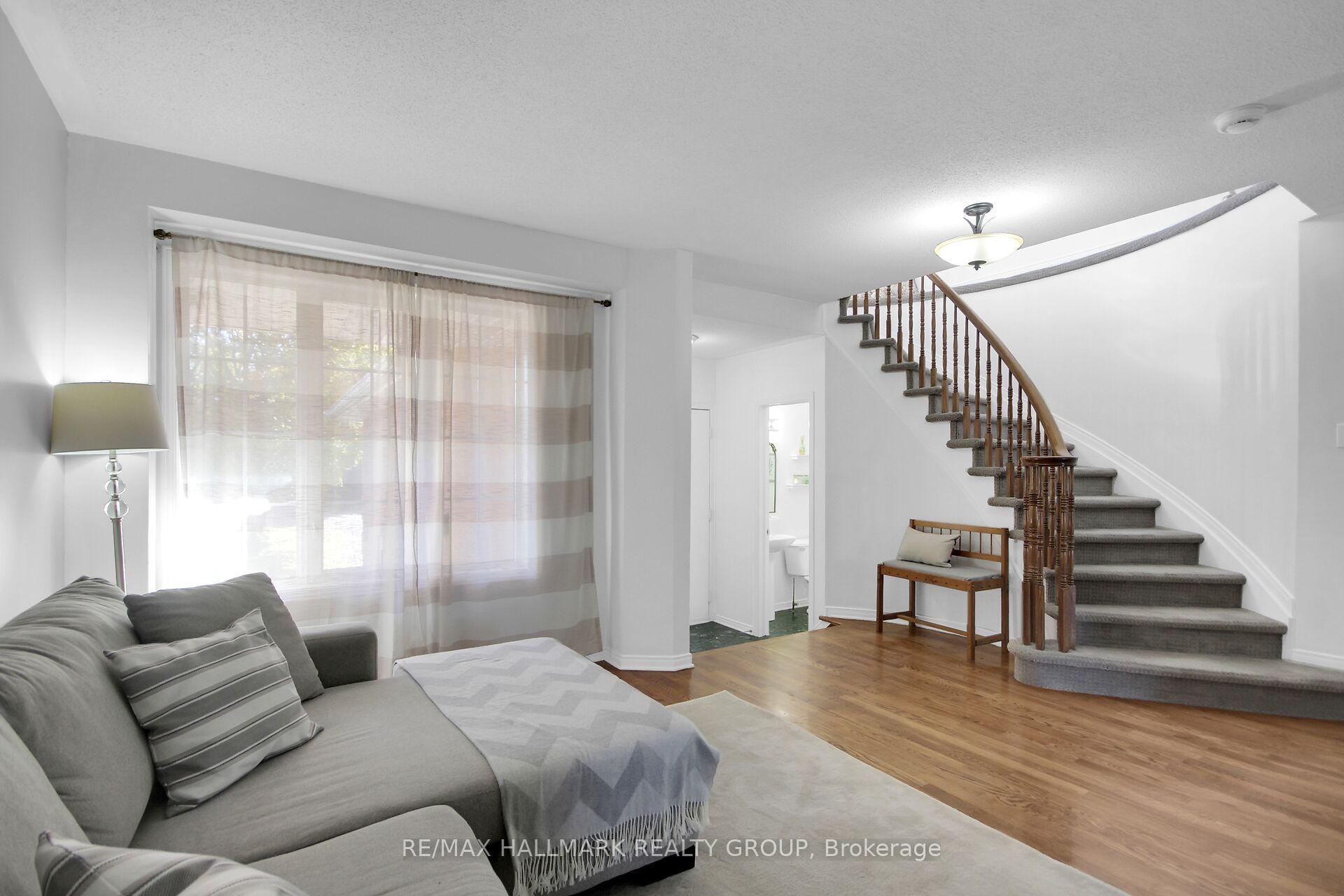 Photo 9 of 62 Sutcliffe Terrace, Ottawa, Barrhaven - Longfields — HOMEH