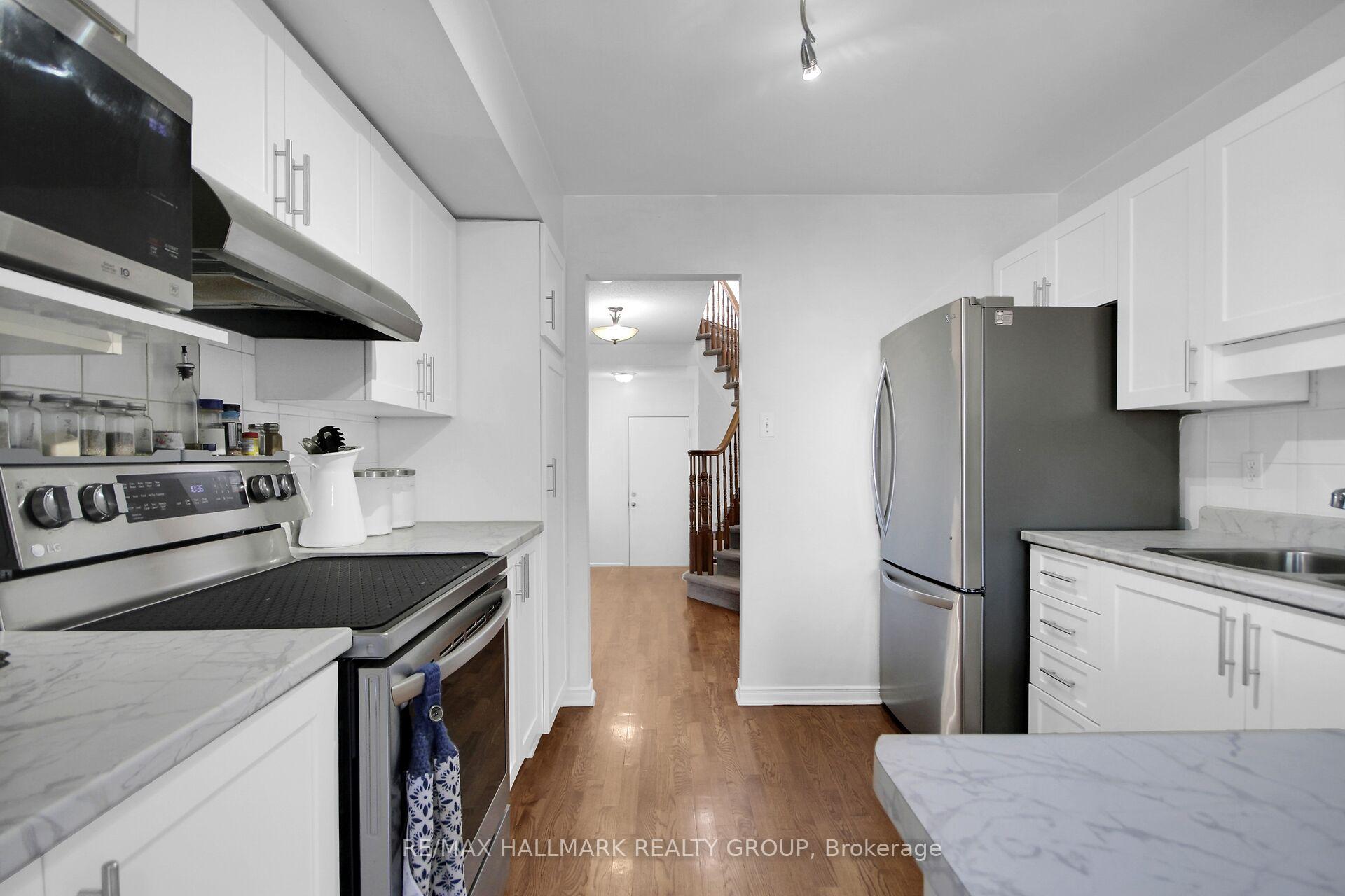 Photo 10 of 62 Sutcliffe Terrace, Ottawa, Barrhaven - Longfields — HOMEH