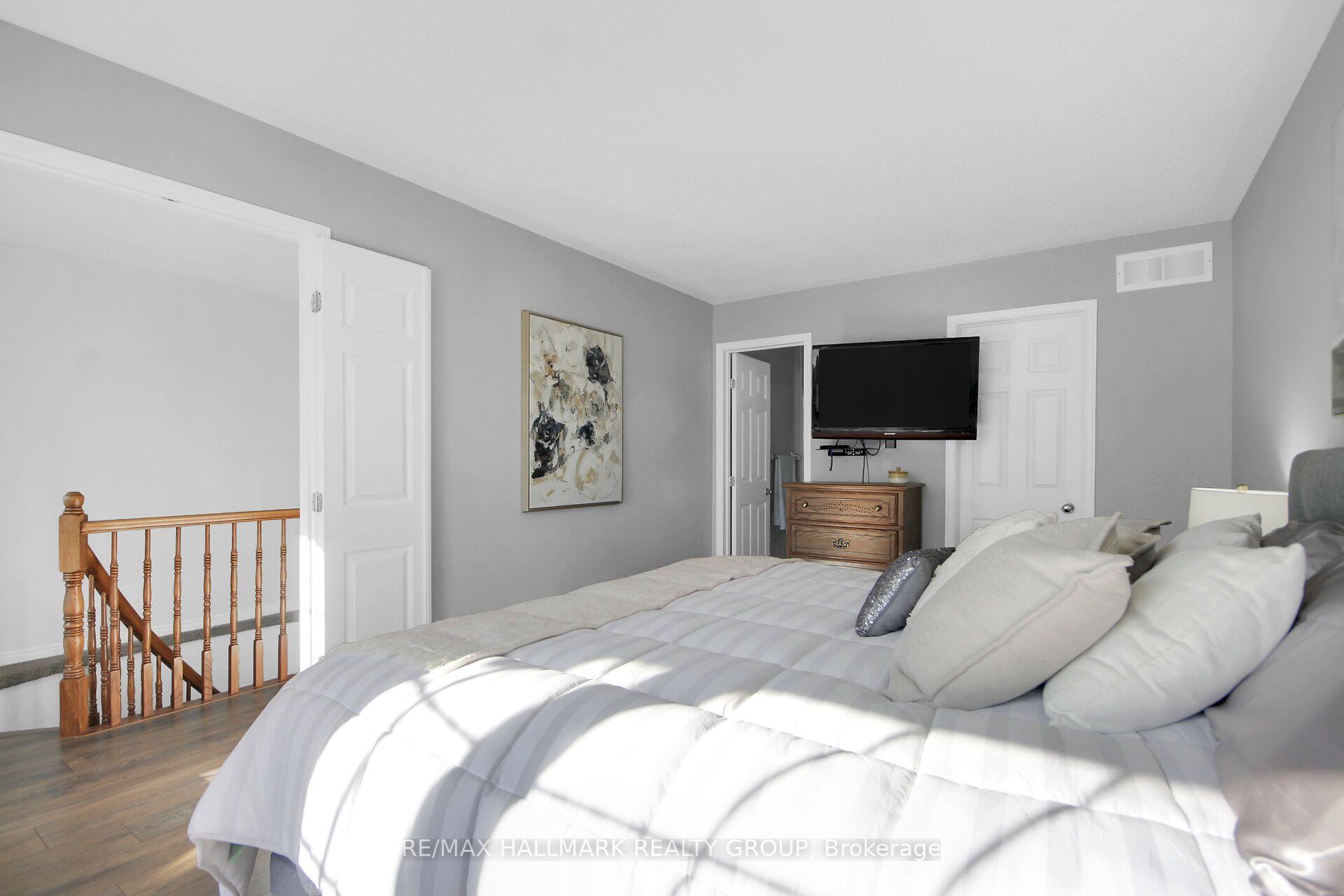 Photo 27 of 62 Sutcliffe Terrace, Ottawa, Barrhaven - Longfields — HOMEH