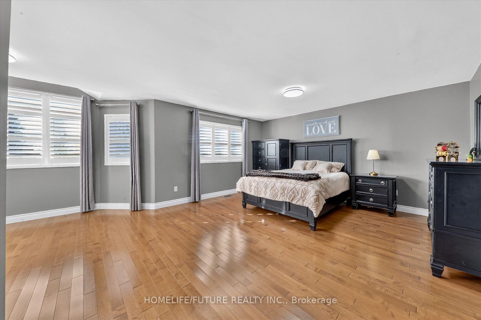 Photo 24 of 24 Medley Crescent, Markham, Milliken Mills East — HOMEH