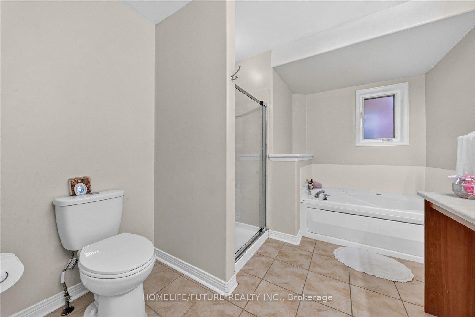 Photo 29 of 24 Medley Crescent, Markham, Milliken Mills East — HOMEH