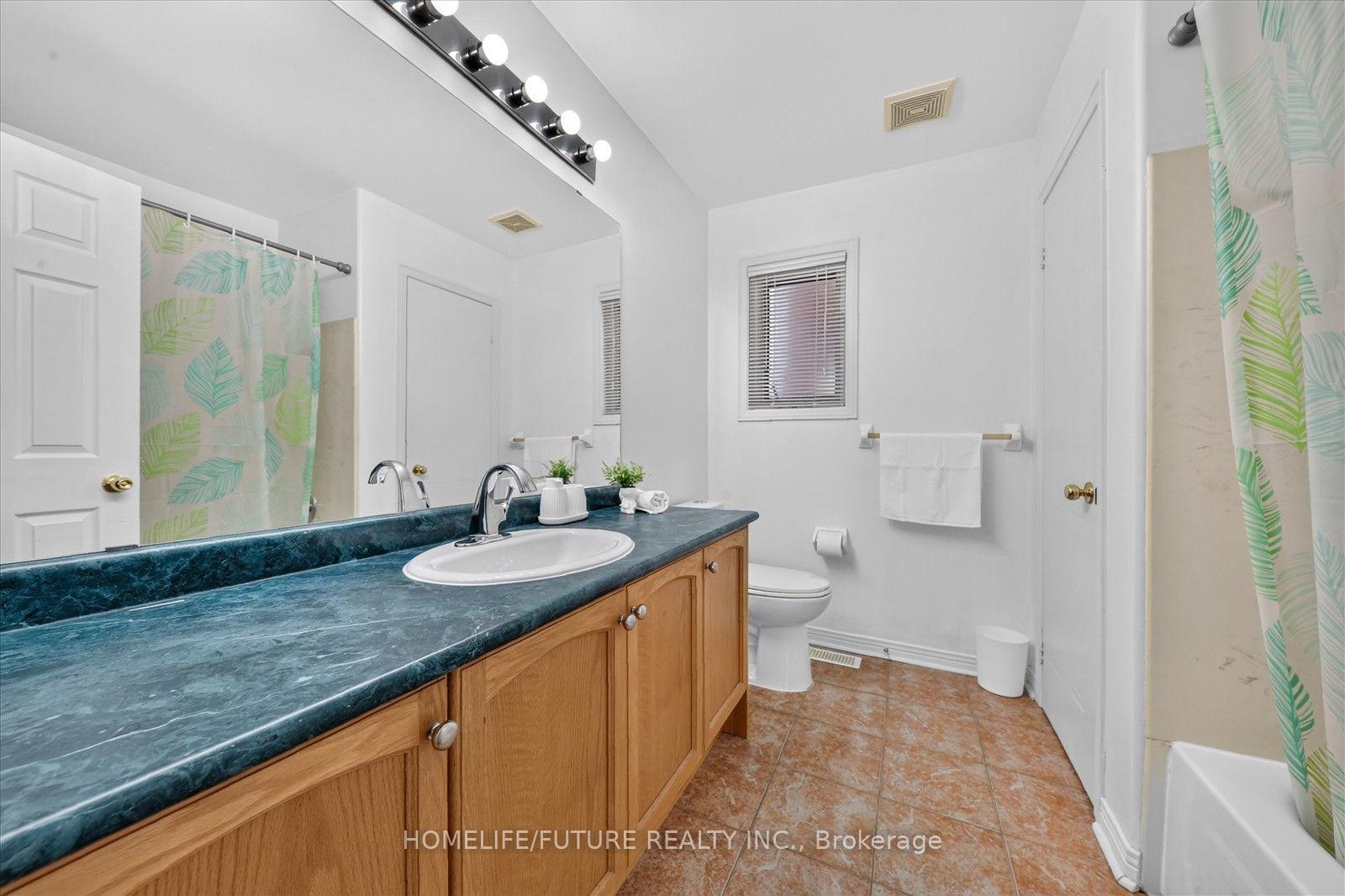 Photo 36 of 24 Medley Crescent, Markham, Milliken Mills East — HOMEH