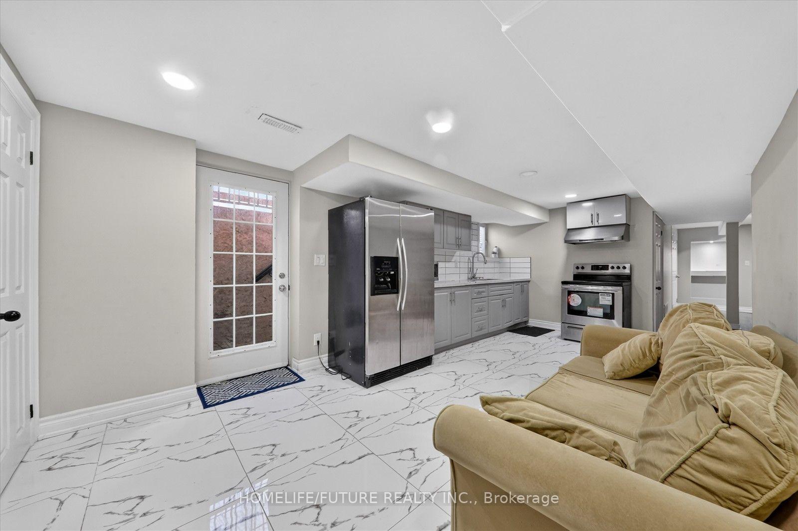 Photo 44 of 24 Medley Crescent, Markham, Milliken Mills East — HOMEH