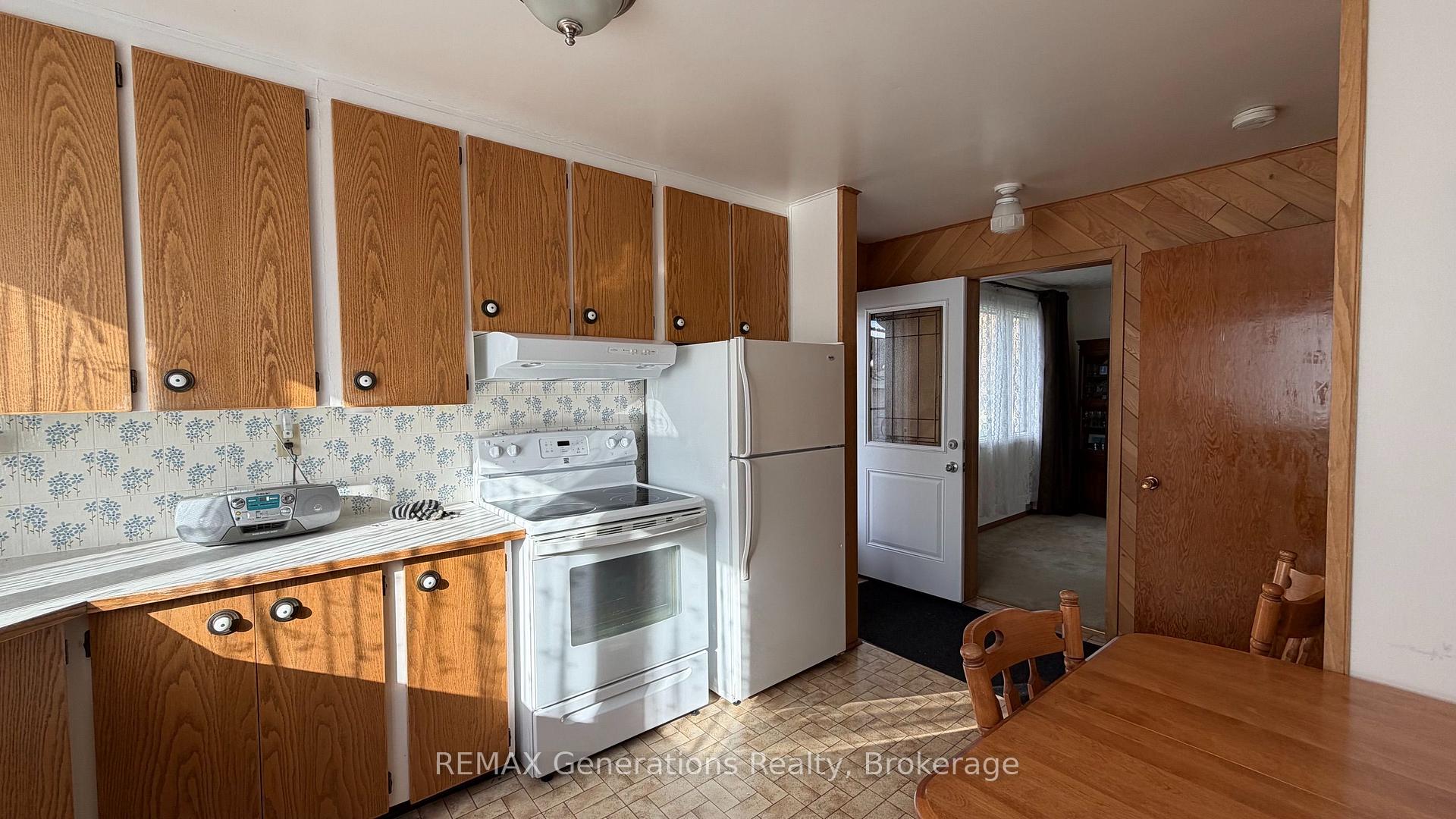 Photo 6 of 3 Poplar Crescent, Terrace Bay, TB-92 — HOMEH