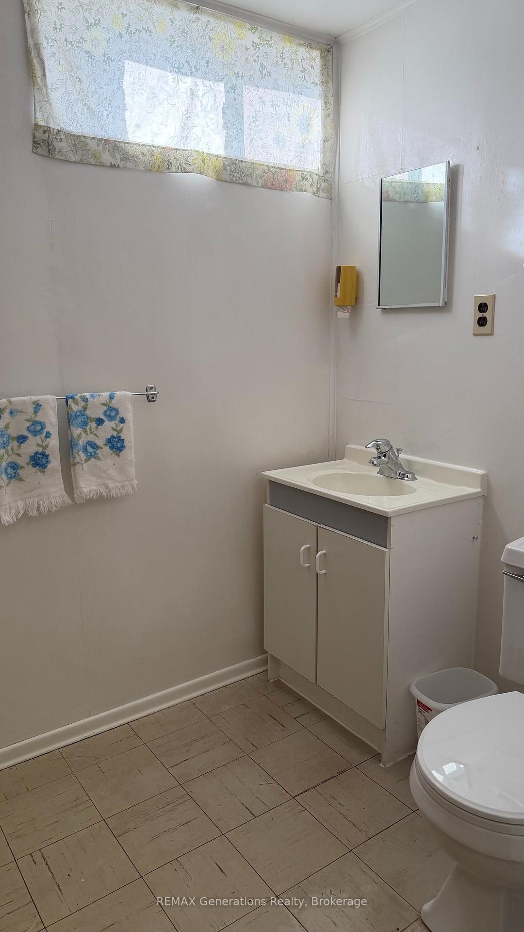Photo 17 of 3 Poplar Crescent, Terrace Bay, TB-92 — HOMEH