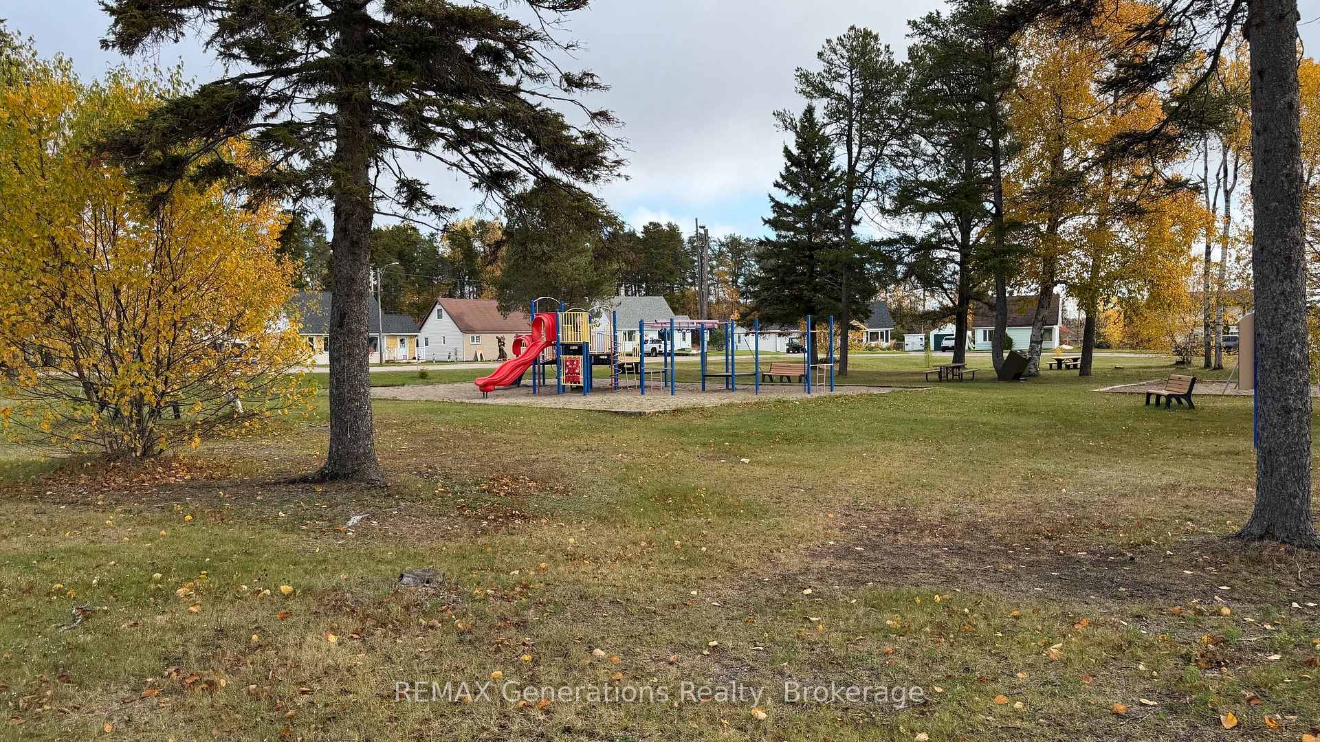 Photo 26 of 3 Poplar Crescent, Terrace Bay, TB-92 — HOMEH