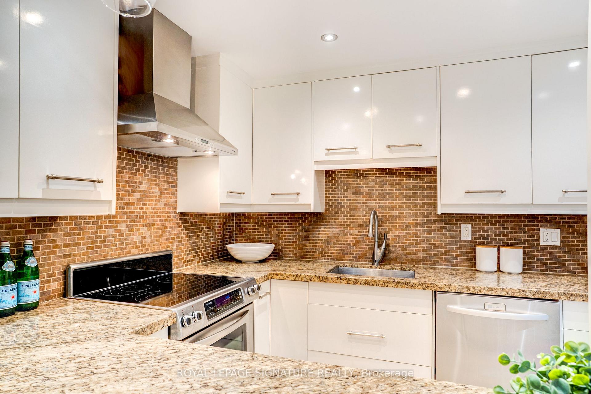 Photo 23 of Unit PL3, 3800 Yonge Street, Toronto, Bedford Park-Nortown — HOMEH