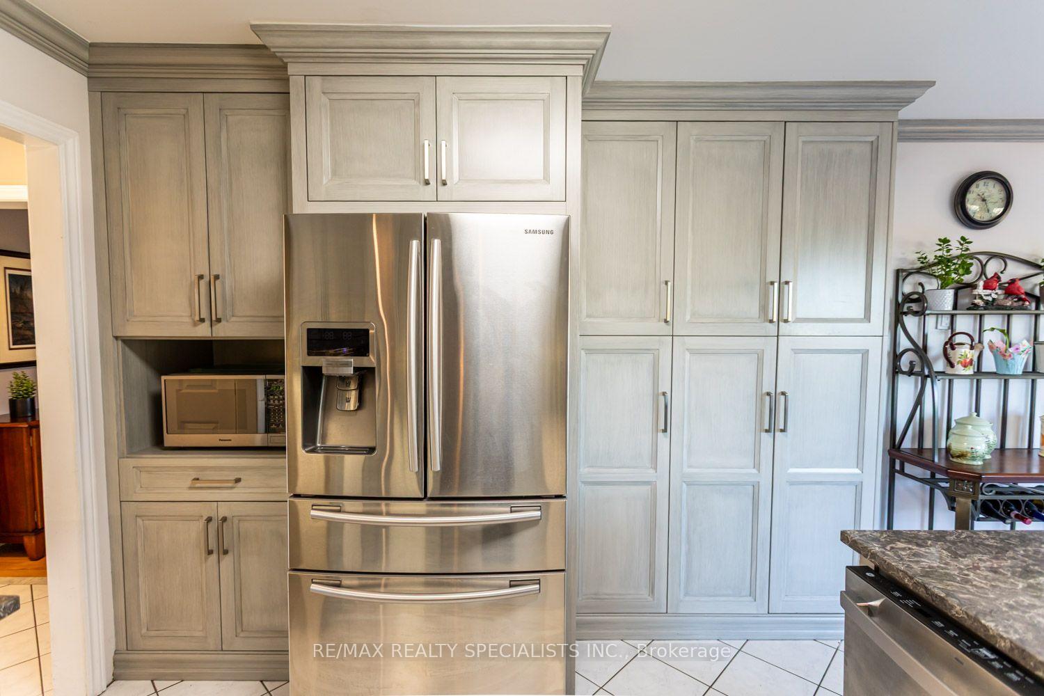 Photo 19 of 1 Burwash Court, Brampton, Heart Lake West — HOMEH