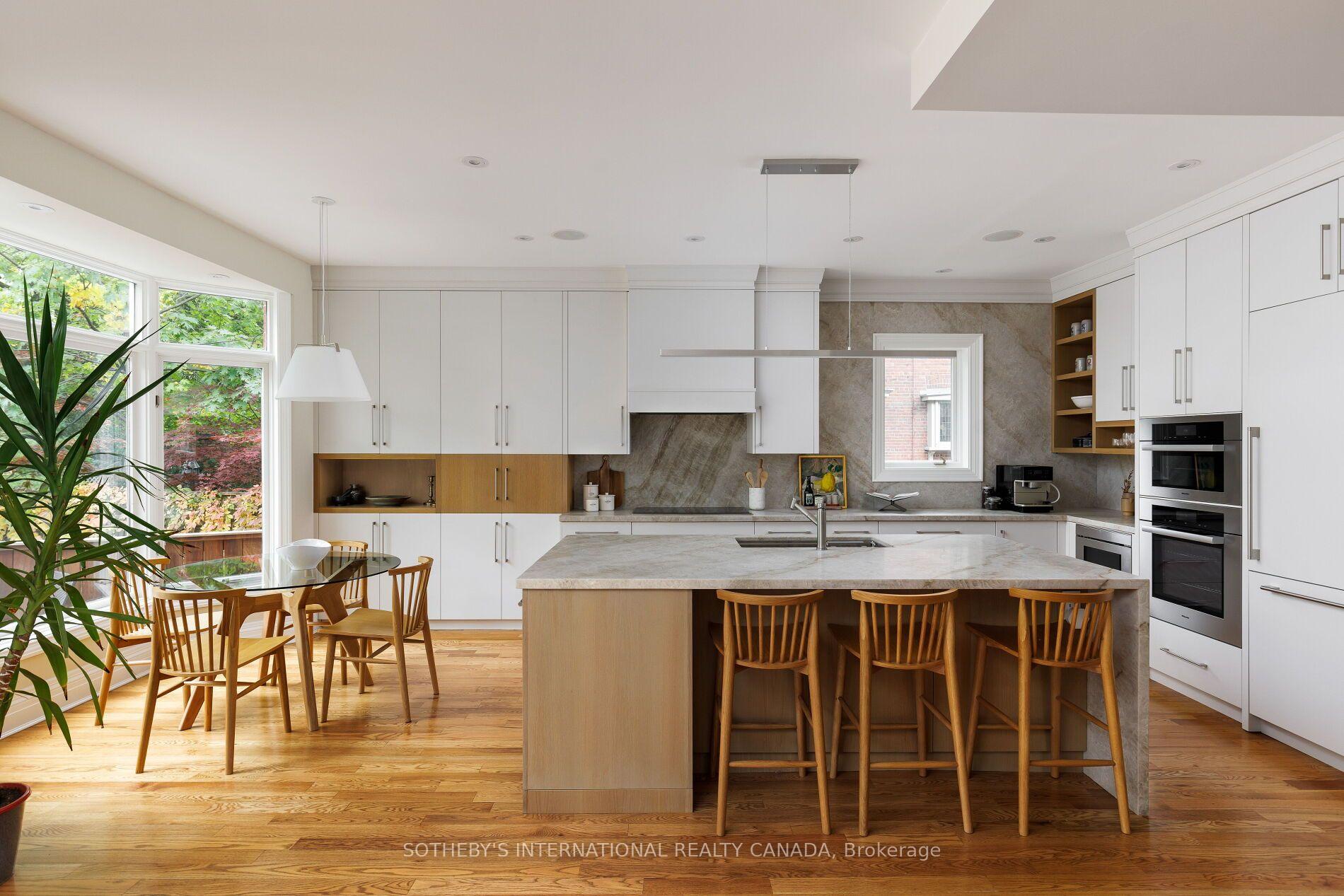 Photo 7 of 1 Nina Street, Toronto, Casa Loma — HOMEH