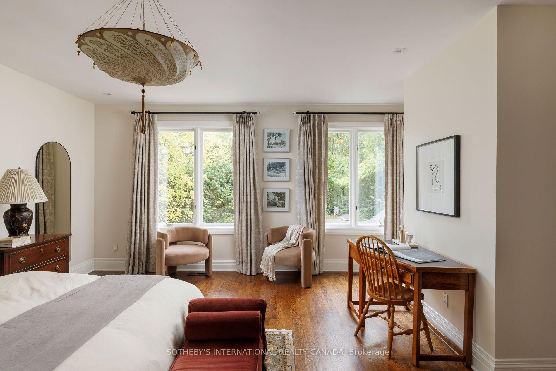 Photo 16 of 1 Nina Street, Toronto, Casa Loma — HOMEH
