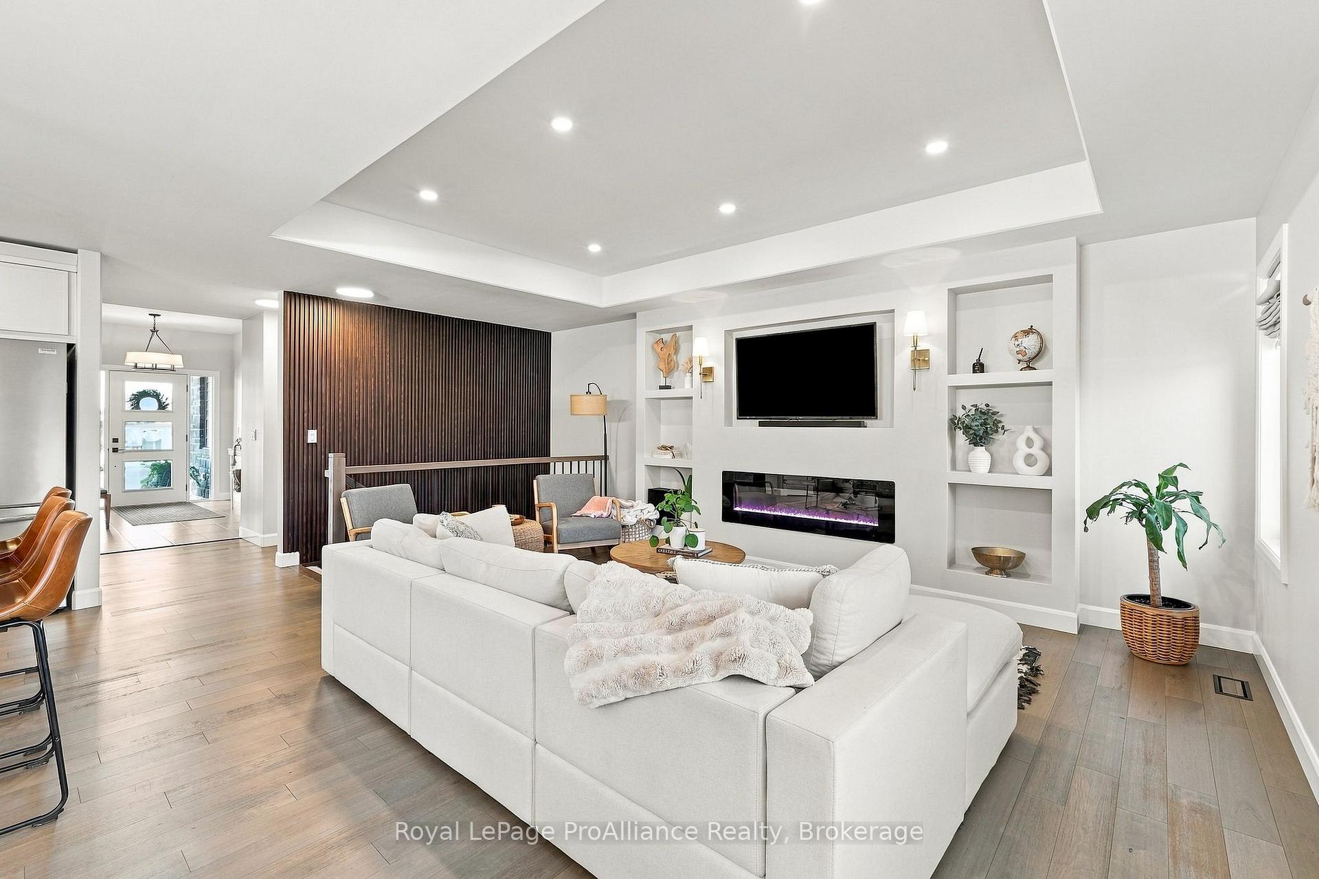 Photo 17 of 14 Horton Court, Belleville, Belleville Ward — HOMEH