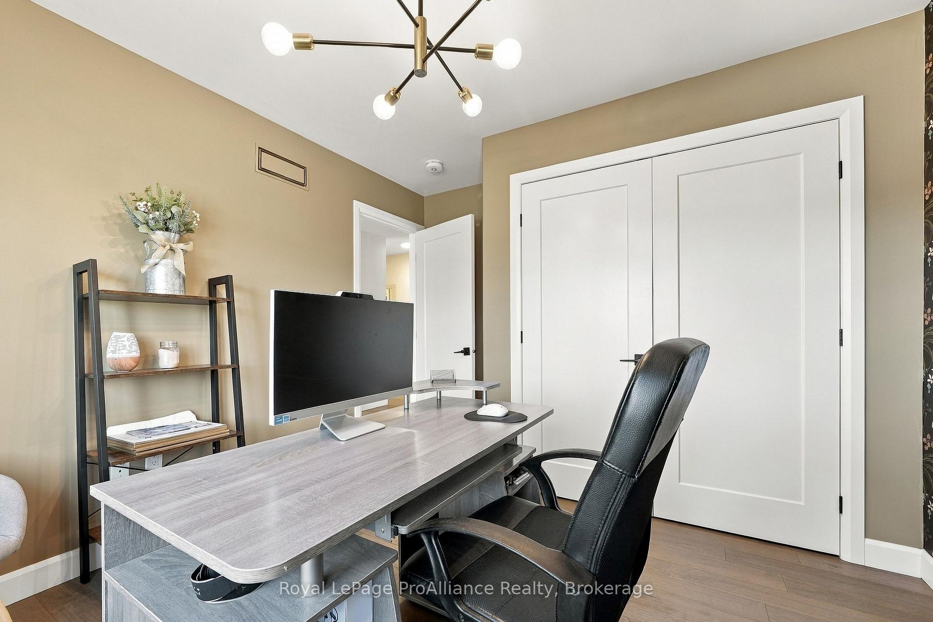 Photo 30 of 14 Horton Court, Belleville, Belleville Ward — HOMEH