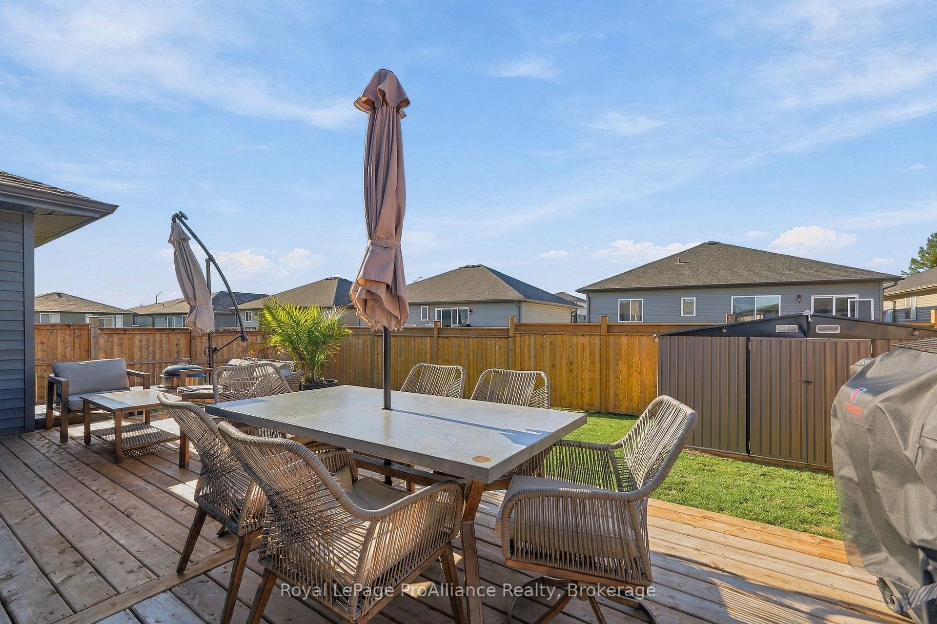 Photo 41 of 14 Horton Court, Belleville, Belleville Ward — HOMEH