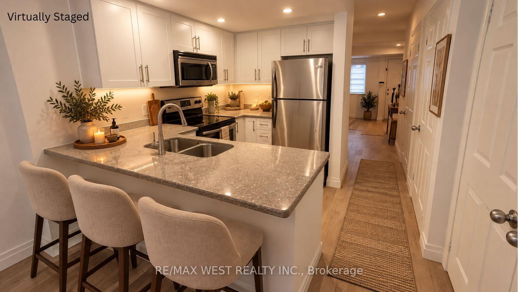 Photo 5 of Unit 99, 208 Niagara Street, Toronto, Niagara — HOMEH
