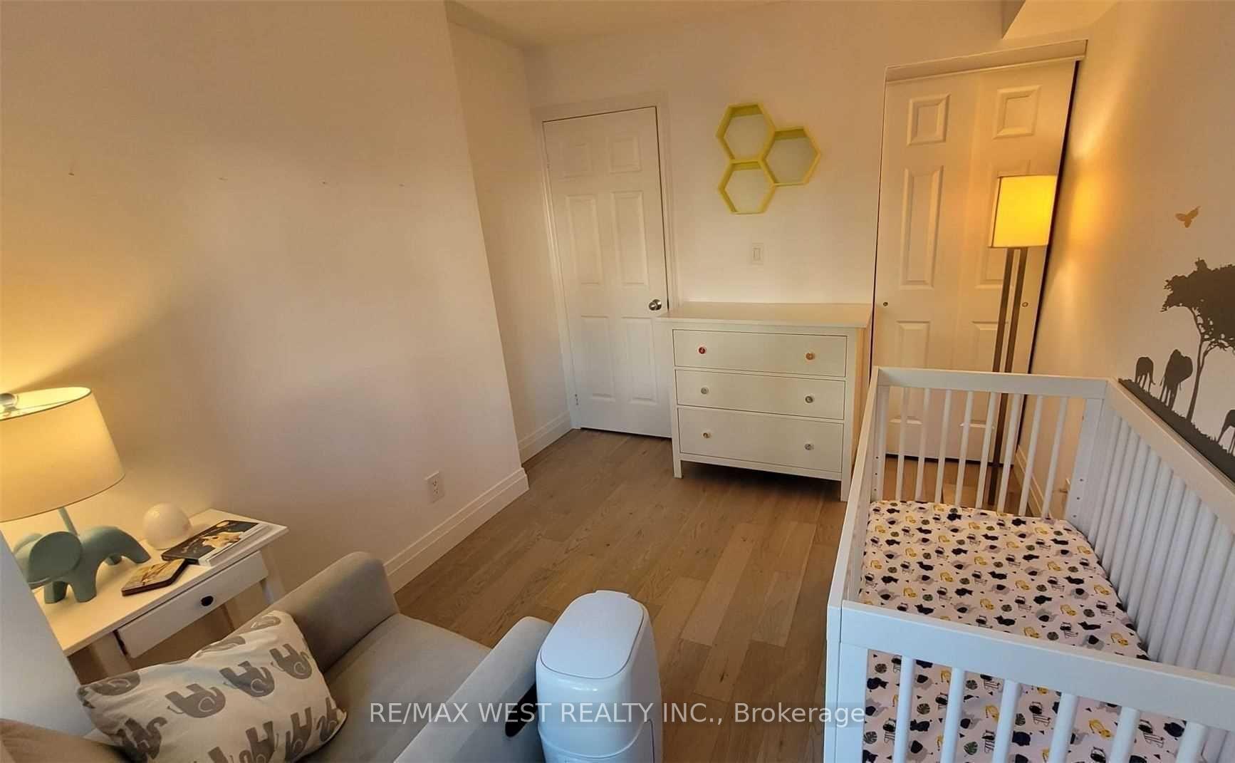Photo 15 of Unit 99, 208 Niagara Street, Toronto, Niagara — HOMEH