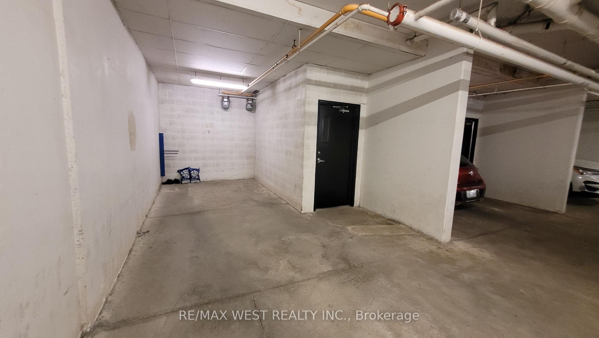 Photo 21 of Unit 99, 208 Niagara Street, Toronto, Niagara — HOMEH
