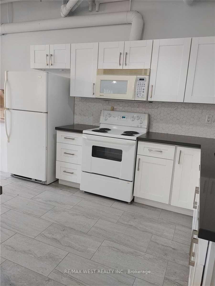 Photo 28 of Unit 99, 208 Niagara Street, Toronto, Niagara — HOMEH