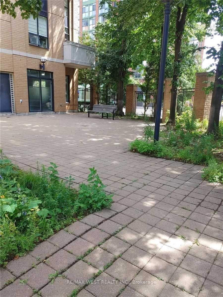 Photo 30 of Unit 99, 208 Niagara Street, Toronto, Niagara — HOMEH