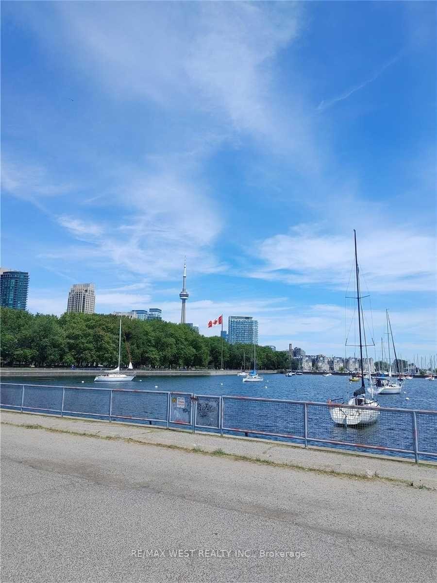 Photo 34 of Unit 99, 208 Niagara Street, Toronto, Niagara — HOMEH